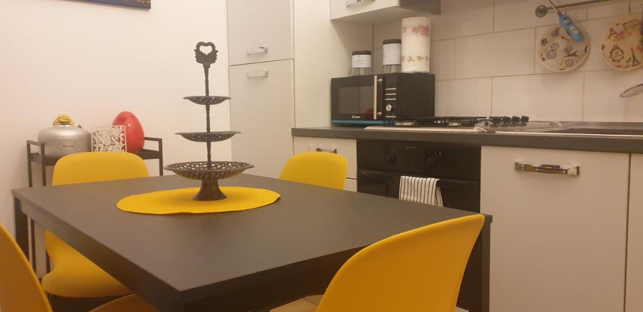Isola Dal Verme Flat Apartment มิลาน ภายนอก รูปภาพ
